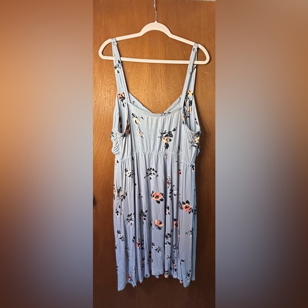 TORRID blue summer dress with pink flowers and black leaves size 4X